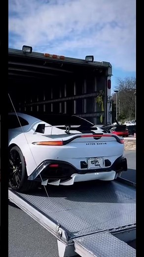 Aston Martin Vantage F1 Edition!
