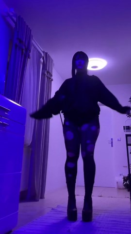 andakitty on Instagram: "me n u! #viraldance #dancetrend #dance"