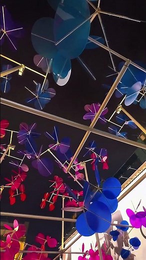 Beijing Nightlife—Sanlitun After Dark