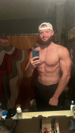 Not Bulking. Not Cutting. Just Filling Out (The Right Way) #shorts #bodyrecomposition