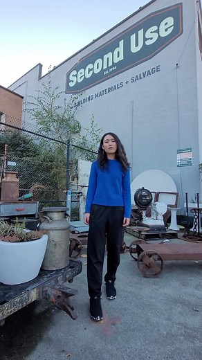 One way that Seattle Public Utilities is moving upstream to zero waste, is by embracing reuse! 🔄✨ 🥤 Through Reuse Seattle, SPU has helped businesses reduce over a million single-used cups. 🏡 In partnership with the Northwest Building Salvage Networks, we’re focusing on salvage and deconstruction as a way to reuse items like doors, cabinets, windows, flooring, and more for home projects and remodels. Find out how Seattle is embarking on a journey towards a future without waste by checking out 