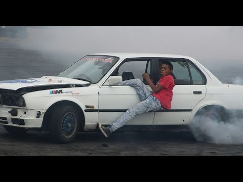 CAR SPINNING EPIC FAILS