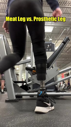 824K views · 10K reactions | It’s nuts HOW MUCH stronger my left side is than my prosthetic side. I’m amazed by how effectively our bodies compensate for a lack of strength or balance in another part of our bodies. 樂 | Footless Jo | Facebook