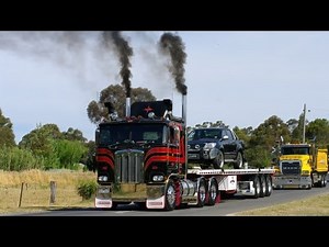 Leaving the Castlemaine truck show 2012 : Part 2
