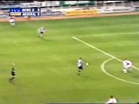 Dennis Bergkamp: THAT GOAL against Newcastle 2002. Goal Of The Decade!