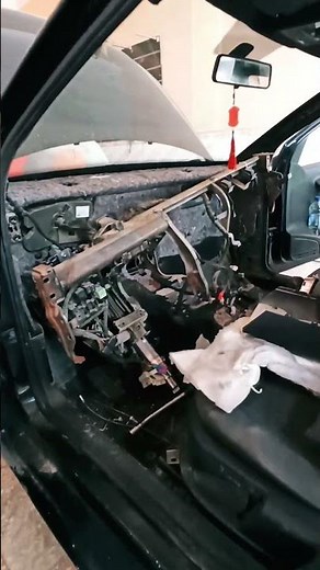 Changer le radiateur de chauffage d'une Volkswagen Polo