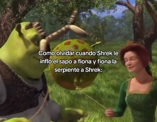 Escenas Cómicas de Shrek y Fiona Inflando Sapos y Serpientes