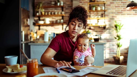 Here’s How Much You Should Save Before Having a Baby