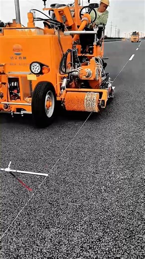 Road Line Painting Work Tool Using Road Marking Machine #worktool