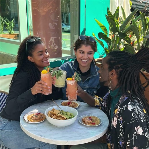 Solo Travelers | HI USA #hiusa #usatravel #travel