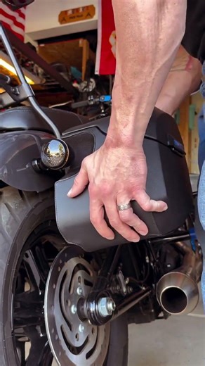 Darkin bags install in mins, lock tight and look factory clean on your softail #harleybags