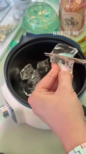 Mermaid vibes only – water candle ASMR DIY 🧜‍♀️✨