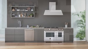 The #BertazzoniMasterSeries transforms any kitchen into a work of art. Beautiful appliances engineered for top performance, integrate seamlessly to create an elegant and joyful environment. https://bit.ly/3u3uD9H #BertazzoniKitchens | Bertazzoni