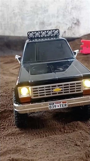 RC Chevrolet K5 Blazer Hauling a Water Source | Ultimate Scale Off-Road Adventure #rc #rcoffroad