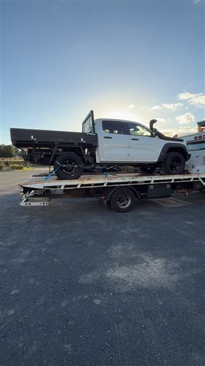 Reuben Dolphin on Instagram: "Ford Ranger Superduty launch and test drive at Toowoomba Showgrounds Saturday 10th of January starting at 9am and going to 12pm. See you there! #fordrangersuperduty #fordranger #fordsuperduty #stretched #4wdaustralia"