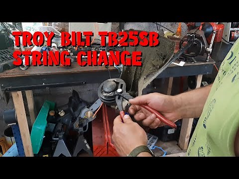 Troy Bilt TB25SB How to change trimmer string