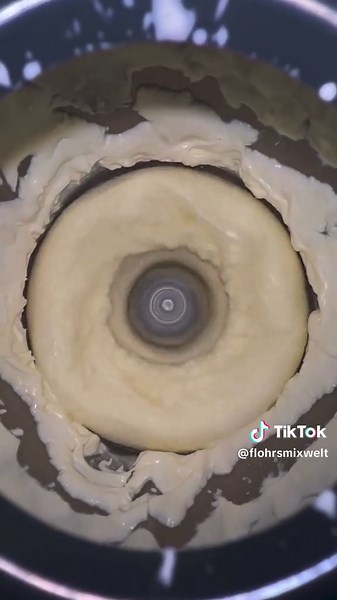 Einfach Butter selber machen mit Sahne