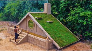 Primitive Builders Create a Real-Life Hobbit Villa by Hand That Feels Like a Fantasy Resort