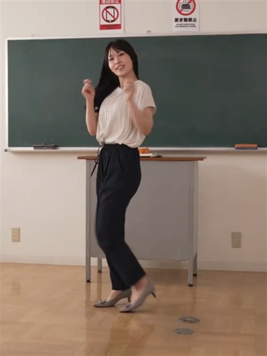 歌って踊れる先生💕 #新川空