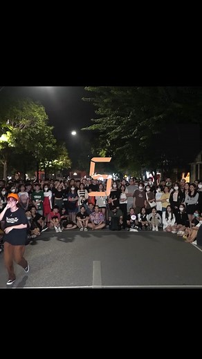 BLACKPINK Shut Down Dance in Public