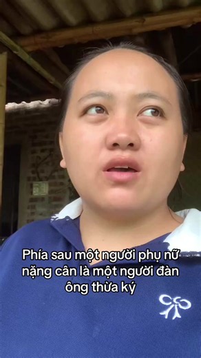Phía sau một người phụ nữ nặng cân là một người đàn ông thừa ký.#hàihước #giaitri #cuoivobung #giaitritiktok #hài