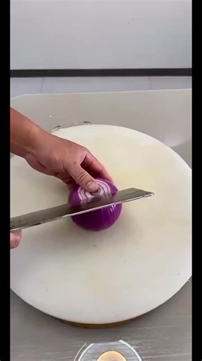 Amazing Fresh Vegetable Cutting Trick