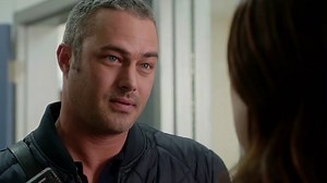 5.2K views · 240 reactions | ### CHICAGO FIRE - STAFFEL 5 AUF UNIVERSAL CHANNEL ### ** Folge 05x11 ** MORGEN ab 21:00 Uhr ❤️ * Er findet endlich seine Seelenverwandte, doch er hat nie seine alte Liebe vergessen.. für wen wird er sich entscheiden?? * | Chicago Fire - Germany | Facebook