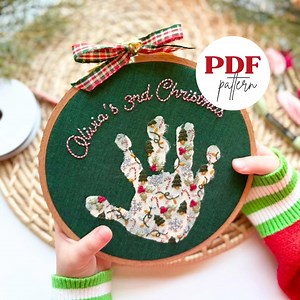 Christmas Handprint Keepsake, Kids Embroidery PDF Pattern, Handprint Printable Craft, Meaningful Christmas Gift, DIY Handprint Tutorial - Etsy