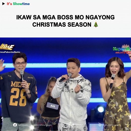 It's the season of giving! 😝🎄 #ABSCBN #ItsShowtime | ABS-CBN