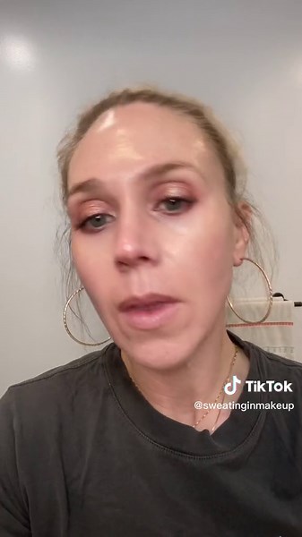 NARS Foundation Routine for Long-Lasting Makeup Over 40