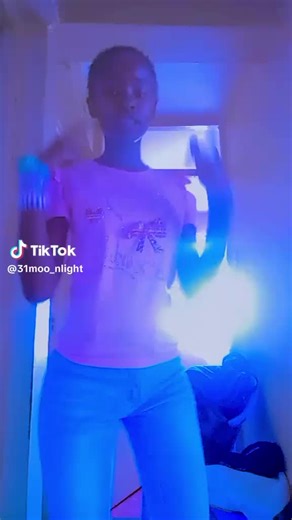 When your mom ruins the whole video