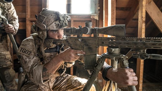 最远射击世界纪录7081米！瞄具真的能瞄这么远吗？维特剃刀3代36倍狙击瞄准镜