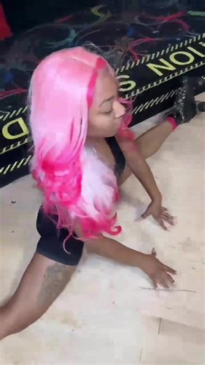 The 👑 is here to stay 😮‍💨 #fyp #viral #ksnow #skatergirl #skatertiktok #splits #rollerskating #bop #bigboogiemusic #glorilla