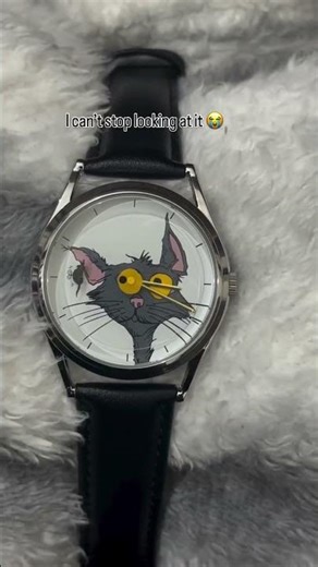 Premium Watch 🐱 Cat Eye Tracking Mouse 😱 Next Level Tech!