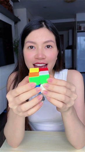 ￼Rubik 2x2 MoYu MeiLong 2 Stickerless Rubic 2 Tầng 2x2x2 Đồ Chơi Trí Tuệ Phát Triển Tư Duy Trẻ Em