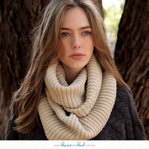 Let's talk about Snood: Do you snood? Not having been a snood girl...