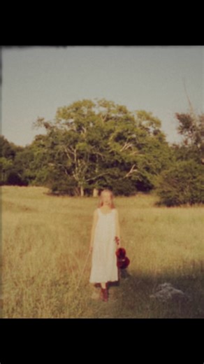 6.1K views · 273 reactions | 3 more sleeps till ‘I Built A World’ is out… are y’all ready to hear my debut vocal album? 﫣 pre-save: vyd.co/IBuiltAWorld | Bronwyn Keith-Hynes | Facebook