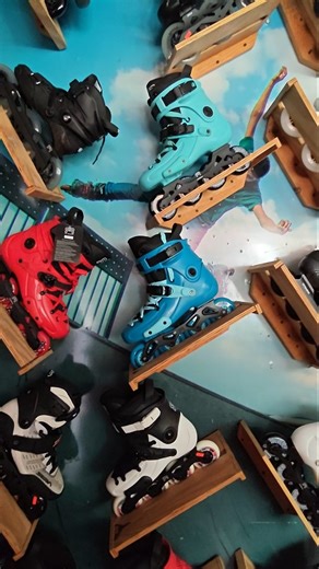 Doberman's Skaters Shop on Instagram: "Rematamos todo lo de fr Skates, seba y luminous #remate #GRATIS #inlineskating Link de compra aquí Aquí 👇 https://dbrmskaters.shop/collections/patines-de-linea/fr-skates?sort_by=manual"