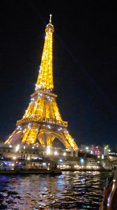 Seine River boat ride by the Eiffel Tower | Amy’s Louisiana Kitchen