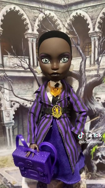 Unboxing the New Monster High Bianca Barclay Doll