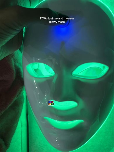 LED face mask