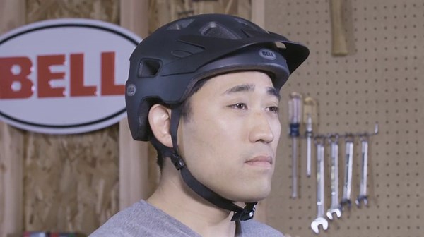 Bell 7073337 Sprout Infant Helmet, Krypto/Force Fetch, 47-52cm