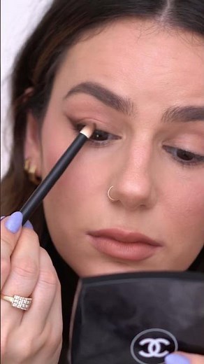 SMUDGED EYELINER LOOK: Simple & Fast || Victoria Beckham Beauty