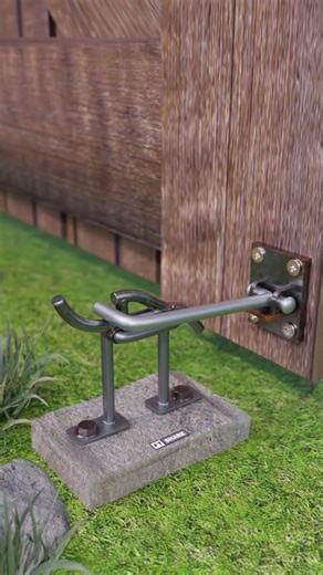 Push Lock Door Holder | One Way 11