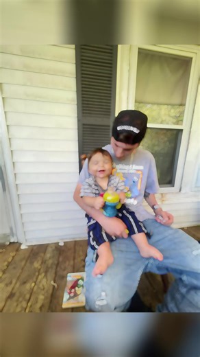 Wes lee pipes (@wespipes19xx)’s videos with Yellow - Coldplay