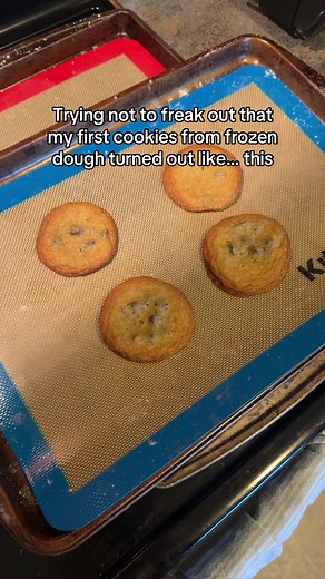 Baking Cookies from Frozen Dough: My First Attempt