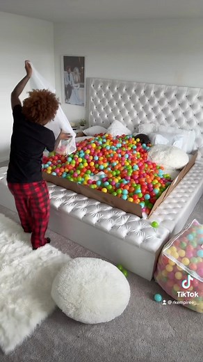 ONLY PAGE . on Instagram: "BALL PIT PRANK ON GIRLFRIEND ."
