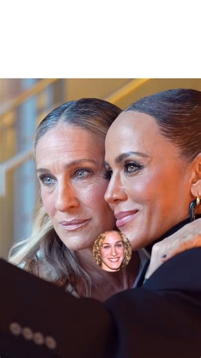345K views · 194 reactions | They are back, but the inevitable aging came with them, and this is reflected in the face of Sarah Jessica Parker and the rest of the cast. | Golden Years | Facebook