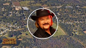 Travis Tritt - Powder Springs, Georgia - $1.2 million | House Of Celebs