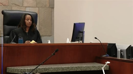 When does a jury deadlock turn into a mistrial?